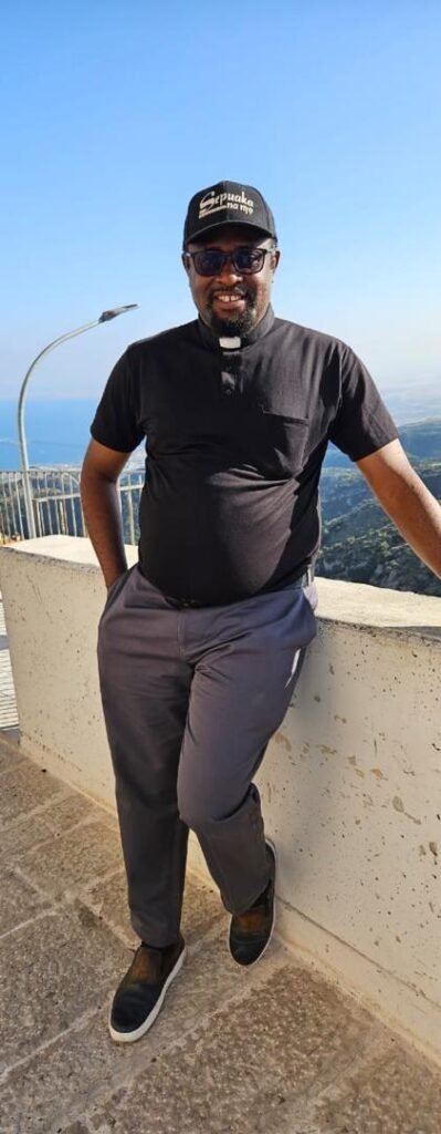 PHOTO-2025-12-22-21-45-03